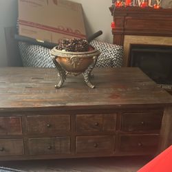 Gorgeous Wooden Coffee Table!!!