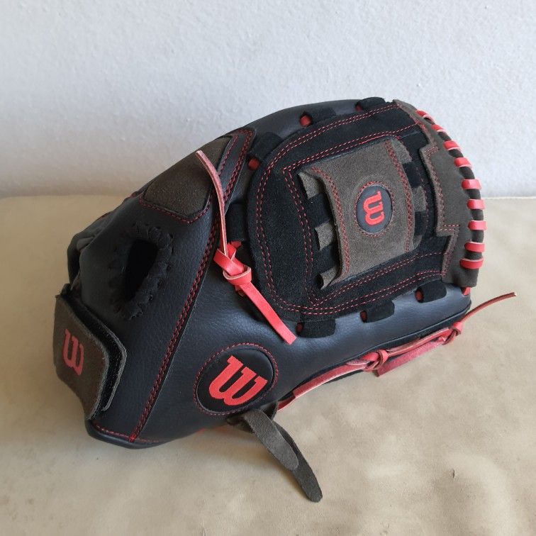 Wilson Baseball Leather Glove 12 1/2"