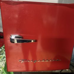 Retro-style Frigidaire mini fridge