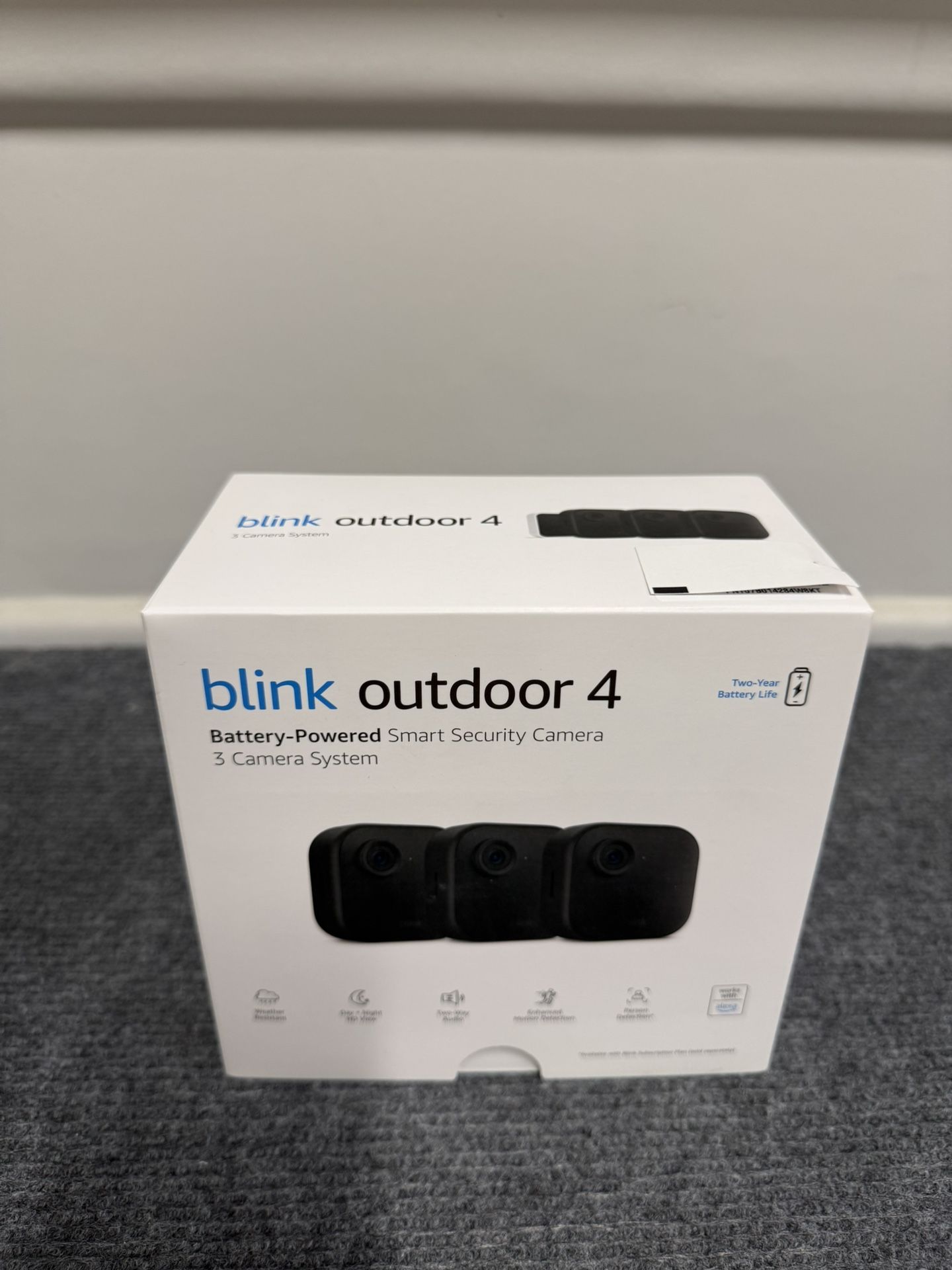 Blink Outdoor 4 Smart Security 3 Camera System | Wireless HD Monitoring! Brand New