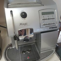 Saeco Magic Comfort Plus Automatic Esspreso Machine