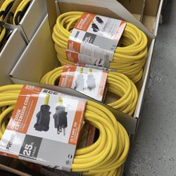 Extra Heavy Duty Outdoor Extension Cord  12/3 Gauge Cable 