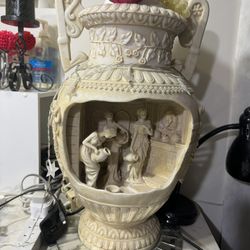 Circulating flowing water ornament