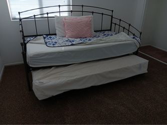 Twin size Trundle bed frame