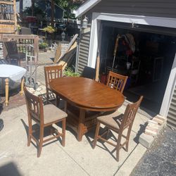 Pub Table & 4 Stools, Solid Oak, 42 Round, 18 Leaf, open to 60 long, 35 hi, Chairs 25 hi, $175
