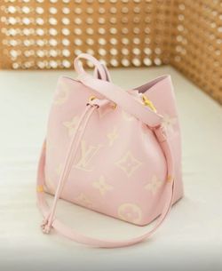 LV Pink