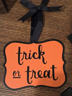 Trick or Treat decoration