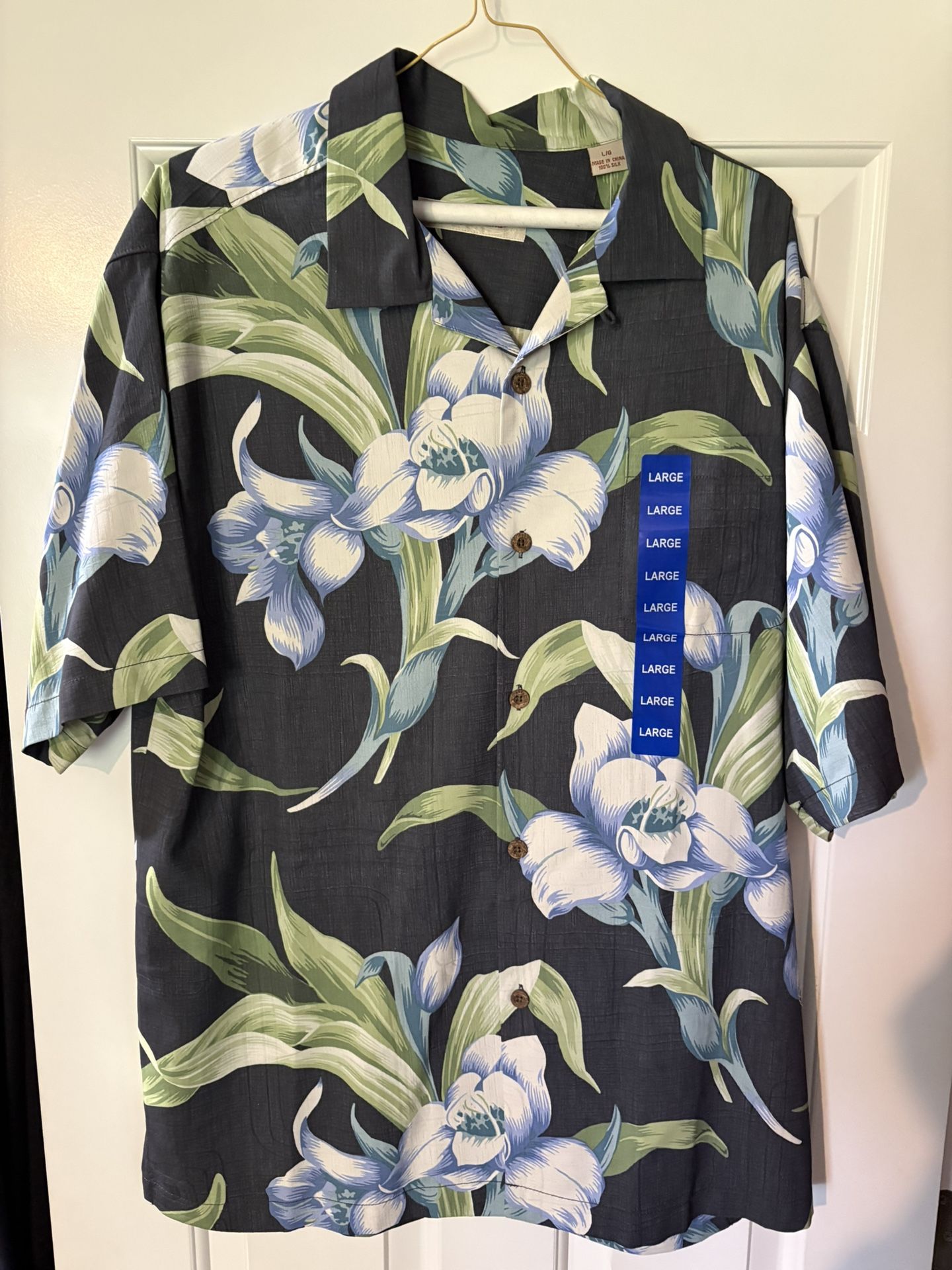 Mens Tommy Bahama Short Sleeve Shirt / Size Large