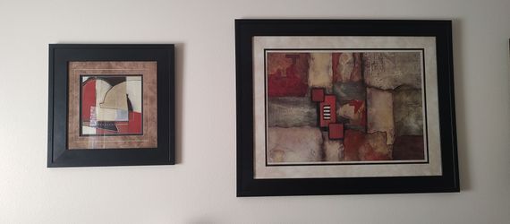 2 Beautiful wall pictures