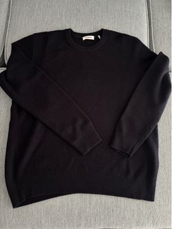 Sandro sweater never worn - size XL (fits like M/L to me)