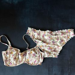 Bikini Floral
