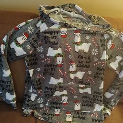 La La Llama Fleece Hooded Pull Over Junior Size 11/17. Hand Warmer Pockets. Christmas.