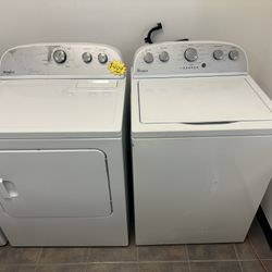 Whirlpool Washer And Electric Dryer Set 