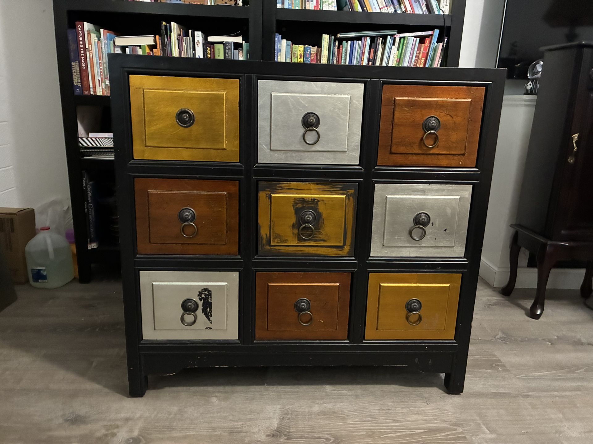 Solid Wood Dresser, 9 drawers