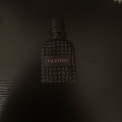 Valentino Bottle