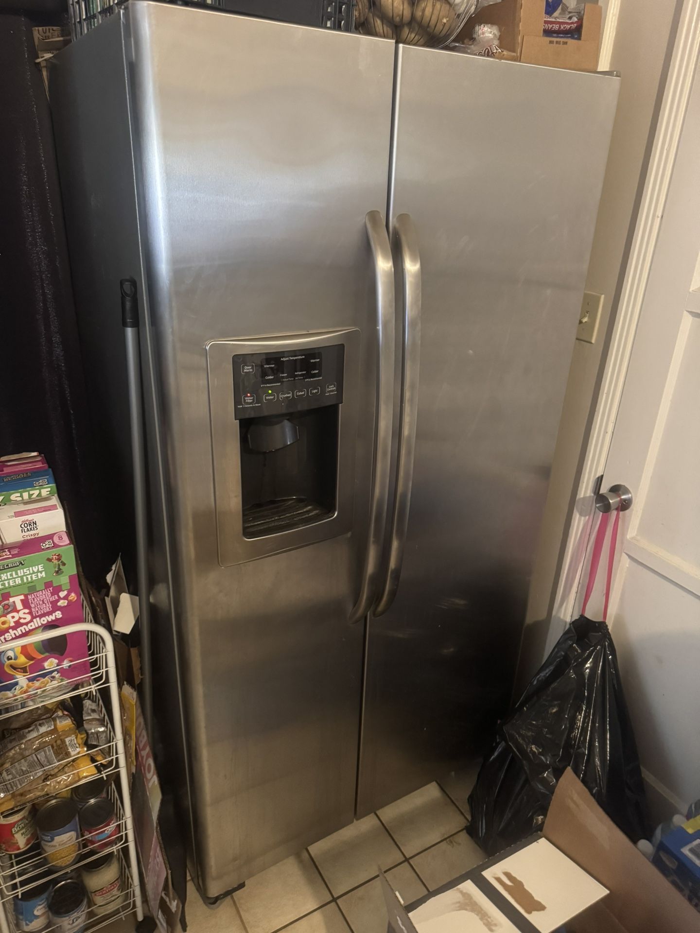 GE REFRIGERATOR