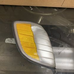 MBZ W140 S Class Side Lights