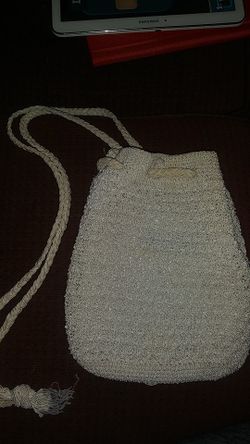 Knitted side purse