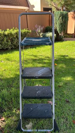 Cosco 3 Step All Steel Step Stool with Tray: Folding Ladder, 225 lb Capacity, Silver, 3 Rungs, 28.74