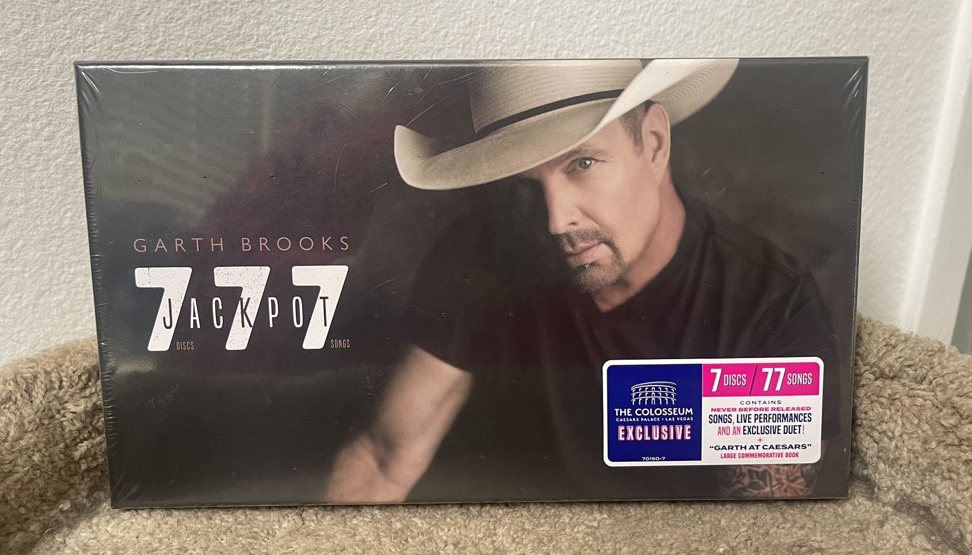 Garth Brooks 777 Jackpot Discs