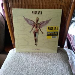 Nirvana - In Utero 30th Anniversary Edition. Remastered 12inch 180 Gram + 10inch Vinyl. 5 B Sides & Bonus Tracks. New Sealed 