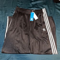 ADICOLOR BAGGY FIT FIREBIRD TRACK PANTS Men’s Size M Medium