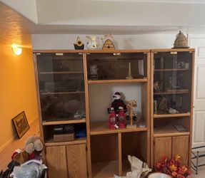 FREE OAK ENTERTAINMENT CENTER FREE