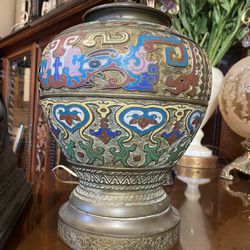 Beautiful Antique Table Lamp 