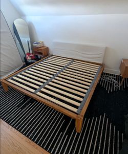 King Size Thuma bedframe with pillow board