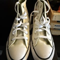 Women’s Convers