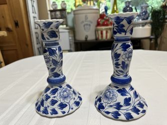 Chinoiserie Porcelain Blue And White Candlesicks