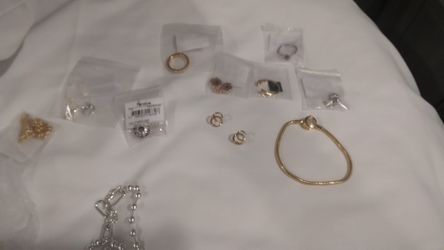 New Pandora Jewelry  For Sale Hmu For Prices
