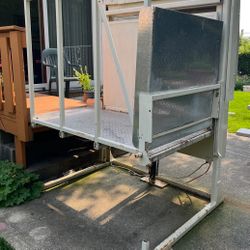 Wheelchair Lift