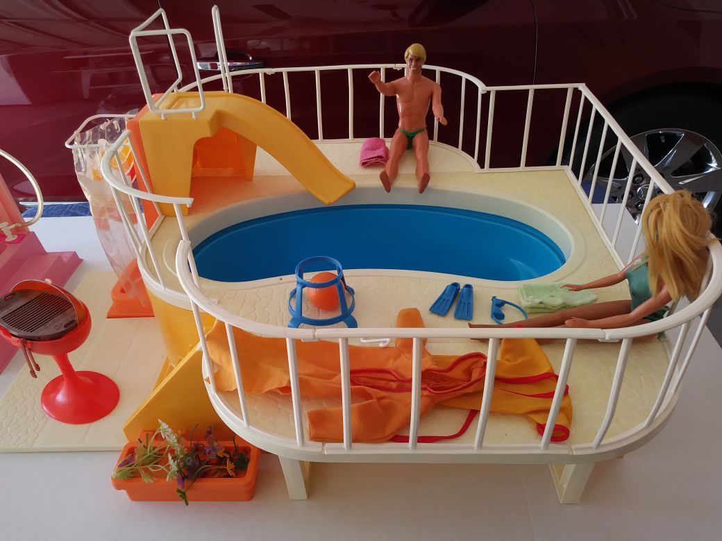 Barbie swimming hotsell pool 1970s
