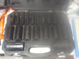 Deep Impact Socket Set with Case