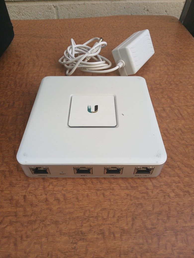Ubiquiti Networks UniFi Security Gateway 1000Mbps Gigabit (USG