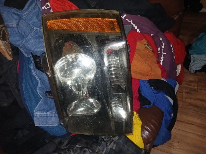 Gmc/Chevy Headlight