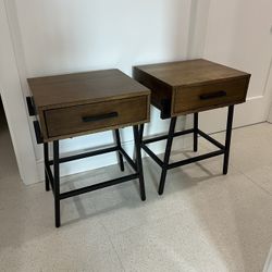 Side Tables 