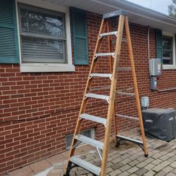 Husky 8 ft Fiberglass 