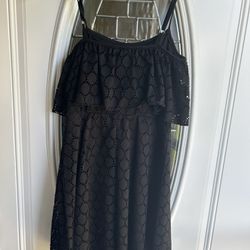 Junior basic black Lacey dress size 3