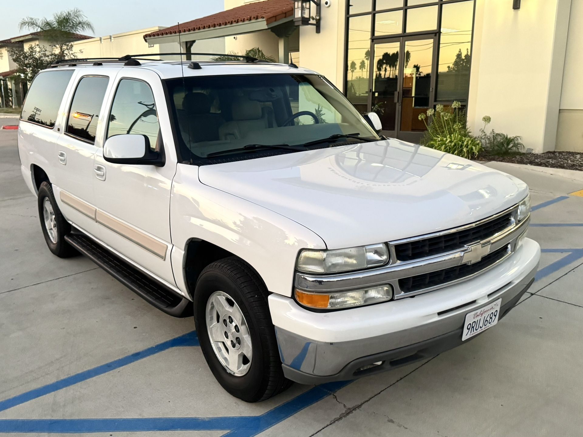 2004 Chevrolet Suburban