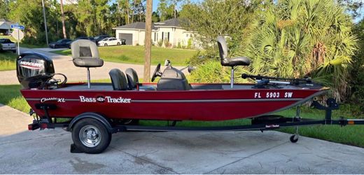 2021 Bass Tracker Classic