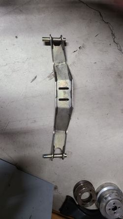 MUSTANG FOXBODY Solid Transmission Crossmember 79-93