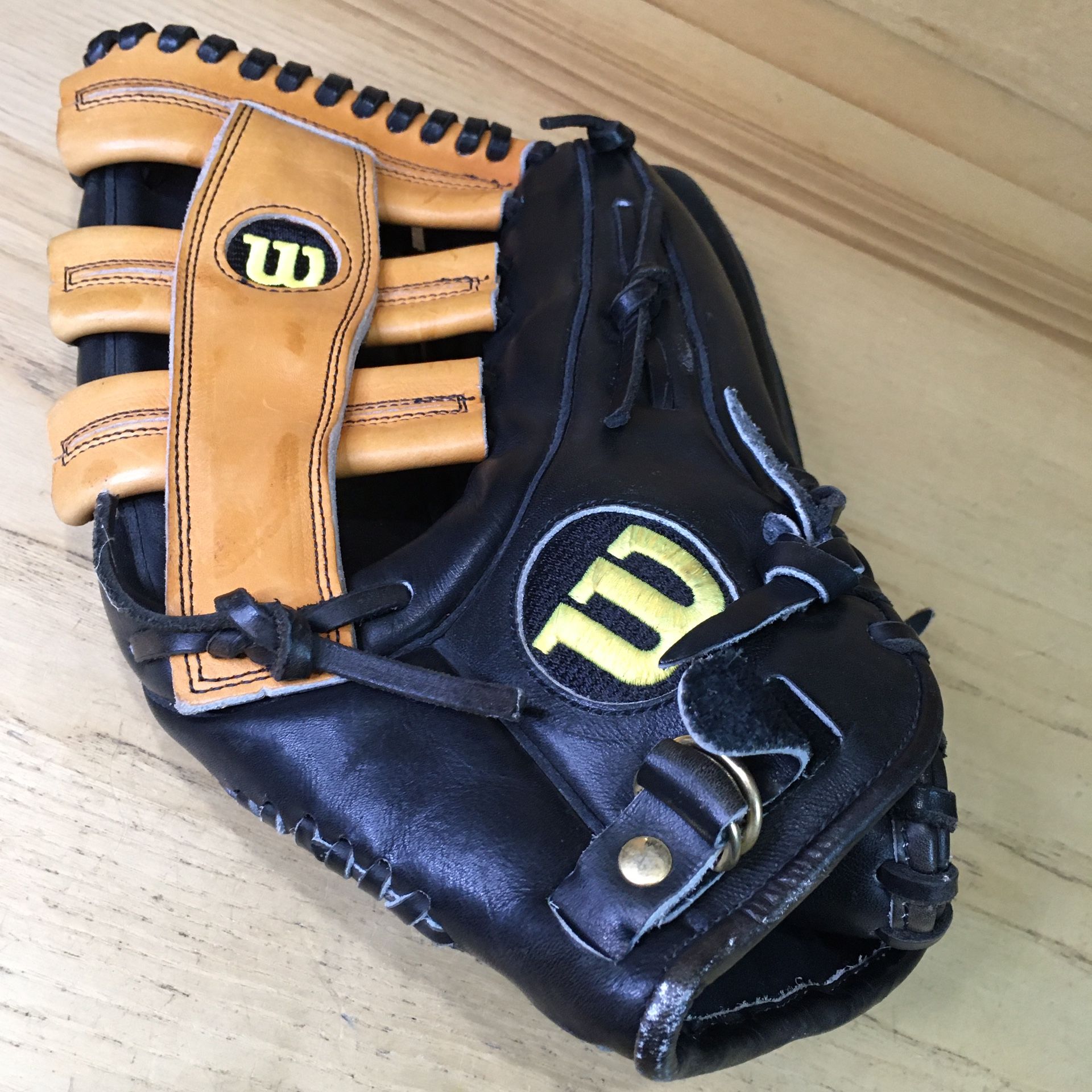 Wilson A2000 Glove 12.75-13???