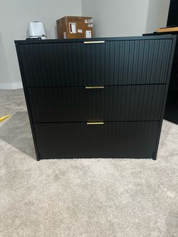 Two lightly used night stand Dressers