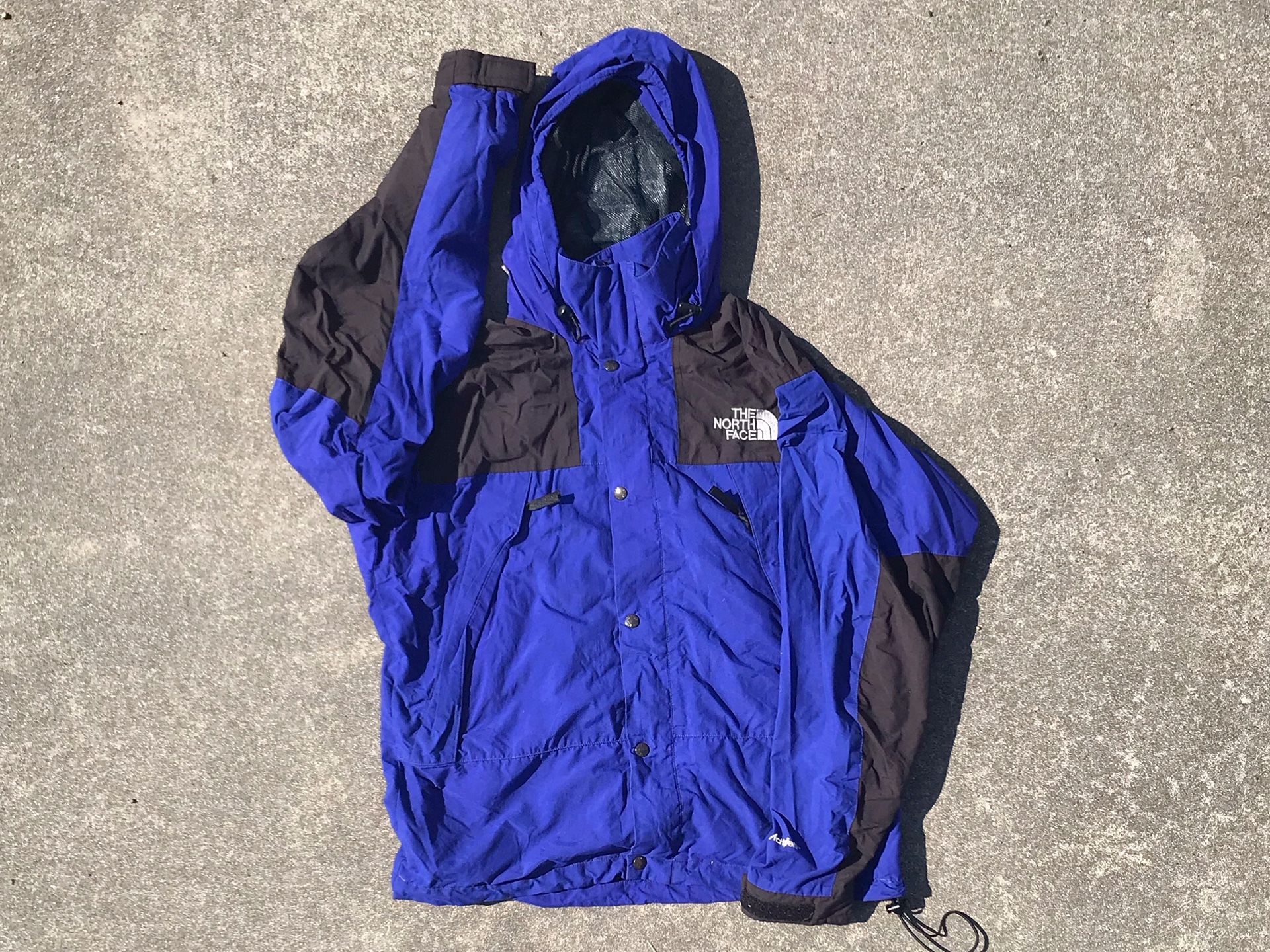 North Face ActiVent Royal Blue Jacket Size M