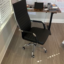 Black Modern Office Desk Chair