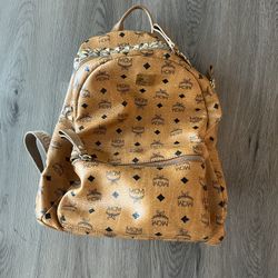 MCM Stark Classic Backpack Visetos Large Cognac