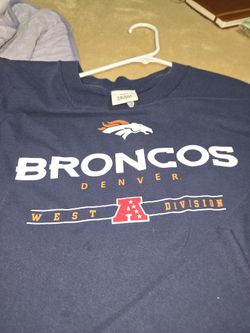 Denver Broncos Long Sleeve Pullover TSHIRT, XL