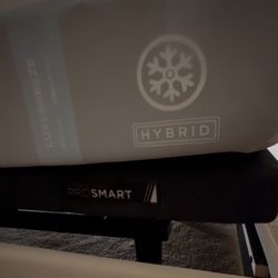 MUST GO! Tempur Ergo Pro Smart Adjustable Base - 1 Year old – King, Retails $3,300